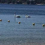 Bouboule Βίλα Βρωμόλιμνος
