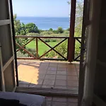 Βίλα Bouboule Βρωμόλιμνος