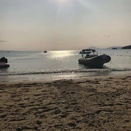 别墅 Bouboule Vromolimnos