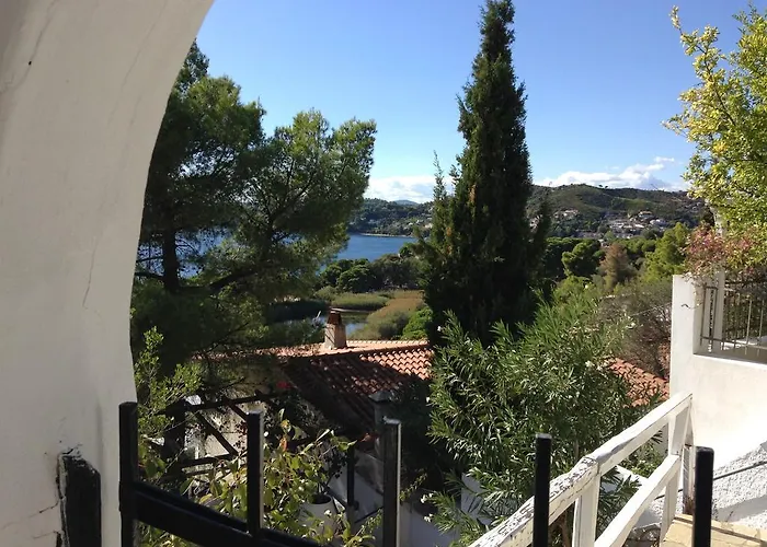 Villa Bouboule Vromolimnos