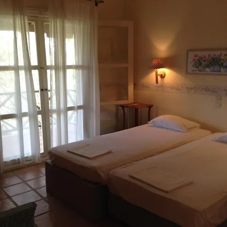 Bouboule Vila Vromolimnos