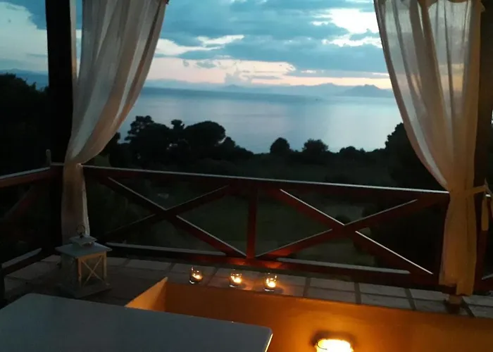 Bouboule 빌라 Vromolimnos